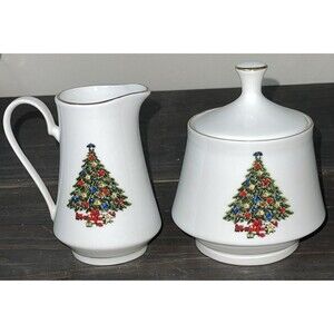 Kingsbridge Christmas Collection Creamer Sugar Salt & Pepper Set In Original Box